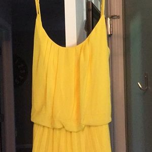 Women’s spaghetti strap long pleated yellow dress
